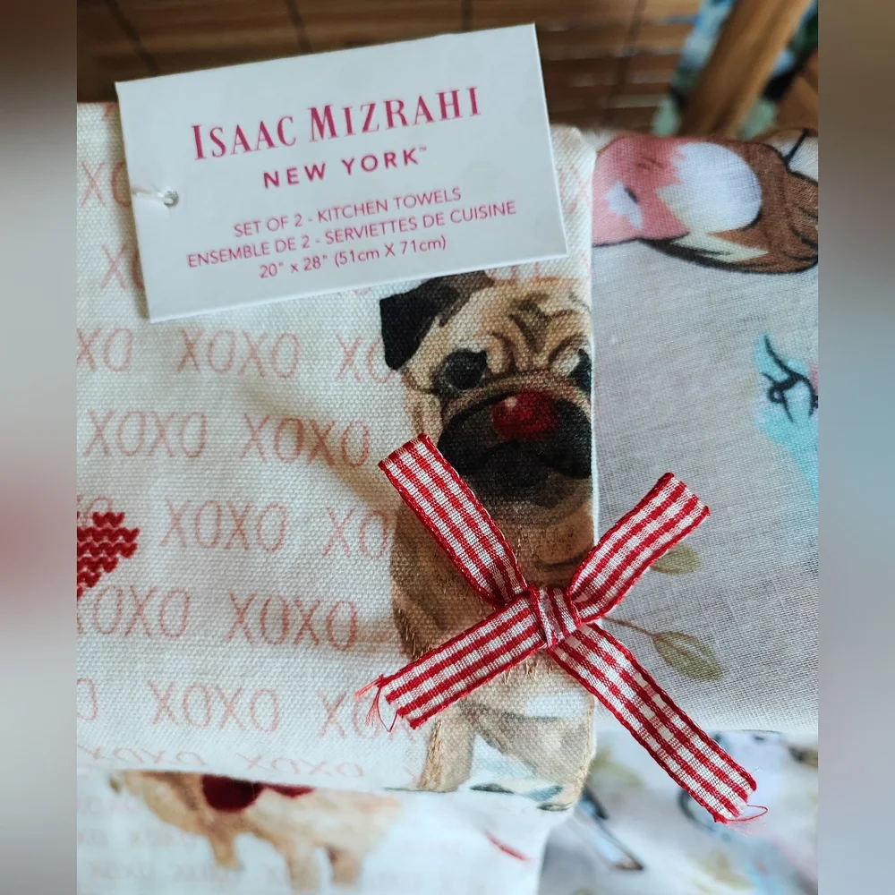 2 ISAAC MIZRAHI Pug Pomeranian Puppies Wearing Glasses Kitchen Dish Towels NWT